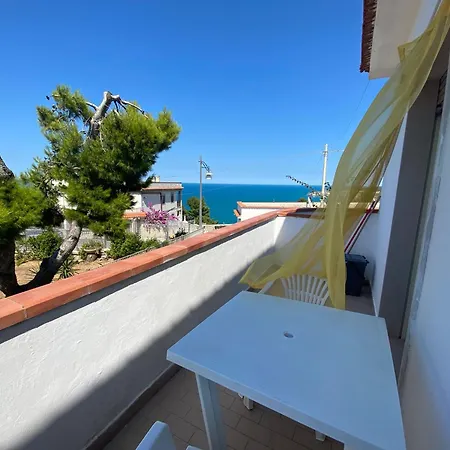 Monolocale Con Vista Mare6 * Roma